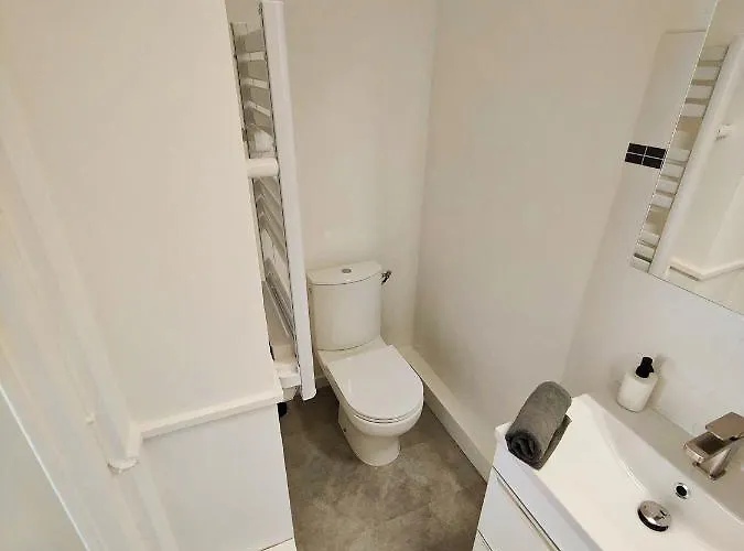 Appartement Bel Air - Studio, Proche Centre, Wifi, Climatisation Antibes